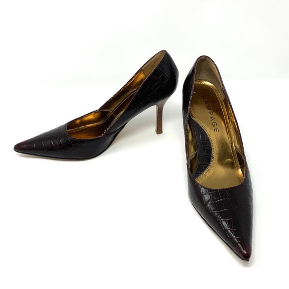 Rampage Faux Alligator Pump - Picture 5 of 5